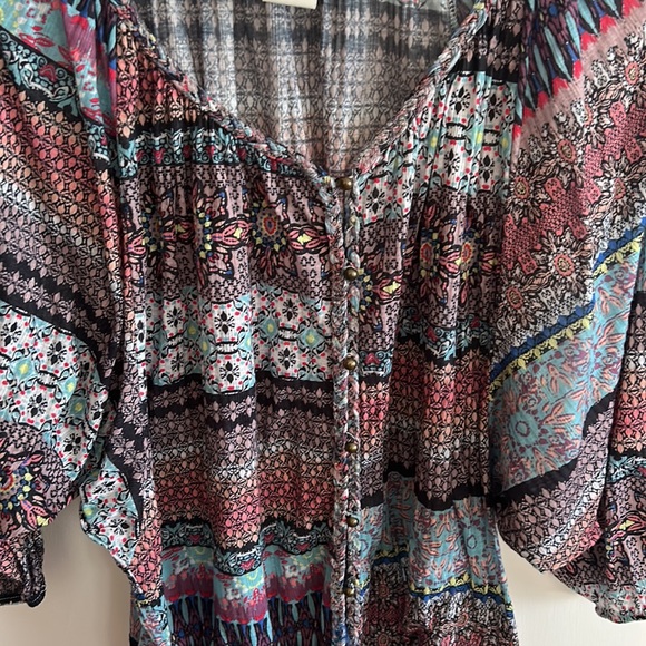 American Rag Boho Top - Picture 4 of 7